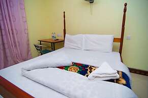 Leosim Hotel