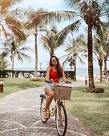 Maximilan DaNang Beach Hotel