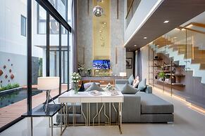 MIDA Grande Resort Phuket