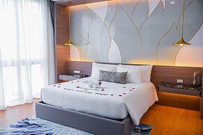 MIDA Grande Resort Phuket