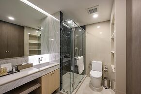 MIDA Grande Resort Phuket