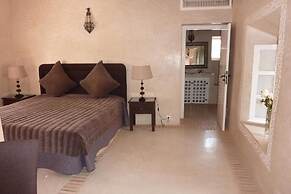 Palais Villa Talaa Resort