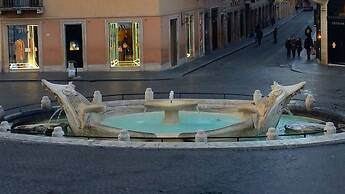 Roma Five Suites