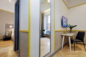Roma Five Suites