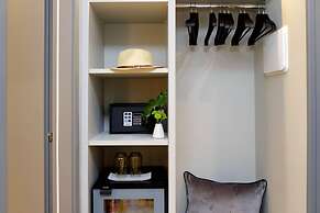 Roma Five Suites