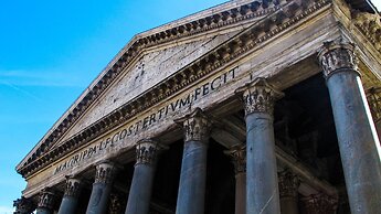 Roma Five Suites