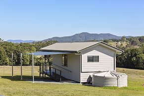 Valley Cabins By The Creek