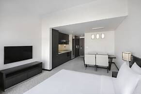 Hyatt Place Dubai Jumeirah Residences