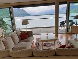 The View Montreux