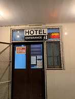 Hotel Midnight