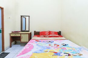 Erysa Hotel