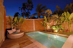 Utamas Keramas Villa