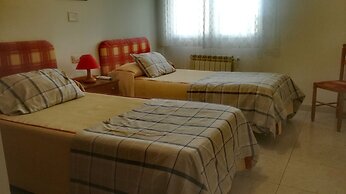 Guesthouse Residencia Miñones