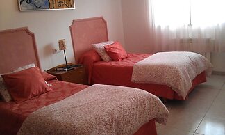 Guesthouse Residencia Miñones