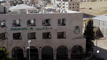 Al-Mujeb