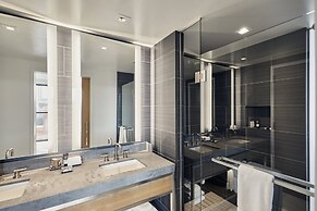 Live by Loews - St.Louis
