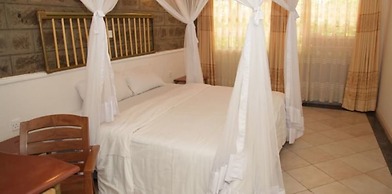 Trotters Hotel