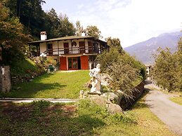 The Garden Chalet