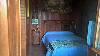 The Garden Chalet