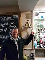 Dorset Arms Hotel