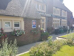 Dorset Arms Hotel