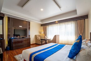 Shangrila Blu Hotel