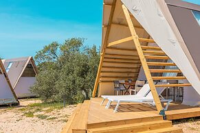 Olivia Green Camping