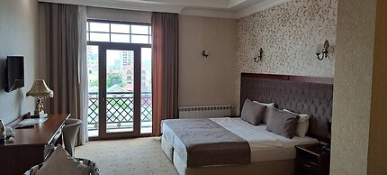 Capitol Hotel