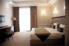 Capitol Hotel