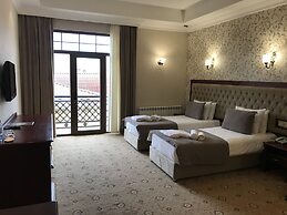 Capitol Hotel