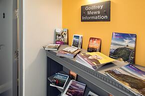 Godfrey Mews