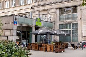 Plac Konstytucji Studio