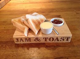 Birtles Farm Bed and Breakfast