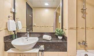 bnbme | Gold Crest Views | 2 BDR