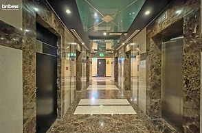 bnbme | Gold Crest Views | 2 BDR