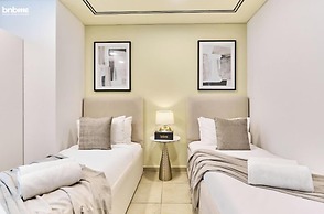bnbme | Gold Crest Views | 2 BDR
