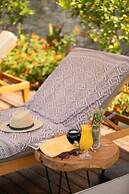 Elies Residences