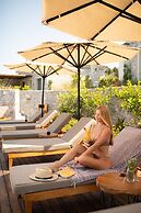 Elies Residences