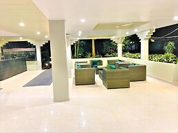 Peninsula Beach Resort