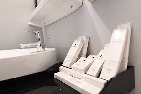 CoTo Starlight Boutique Hotel