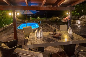 Athenea Villas