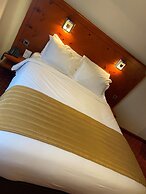 Loftsome Bridge Hotel