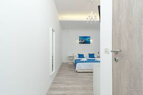 Villa Lux