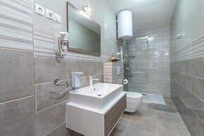 Villa Lux