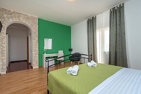 Villa Lux