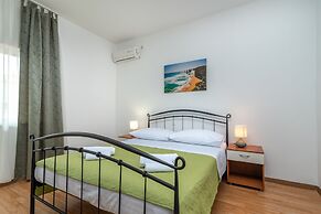 Villa Lux