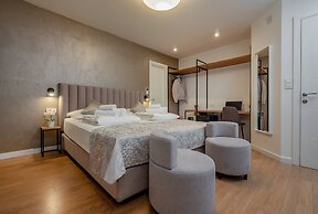 Seven Seas Residence