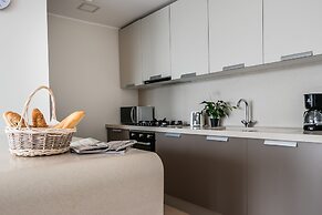 Dazzling Apartment Ocean View
