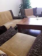 Gostinyi Dvor Galirad