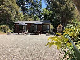 Kanuka Ridge Lodge and Backpackers